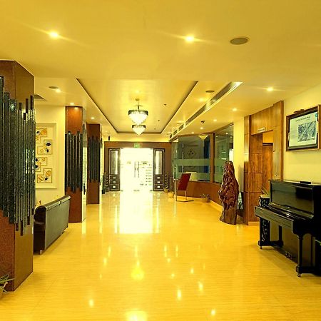 Days Hotel By Wyndham Neemrana Εξωτερικό φωτογραφία