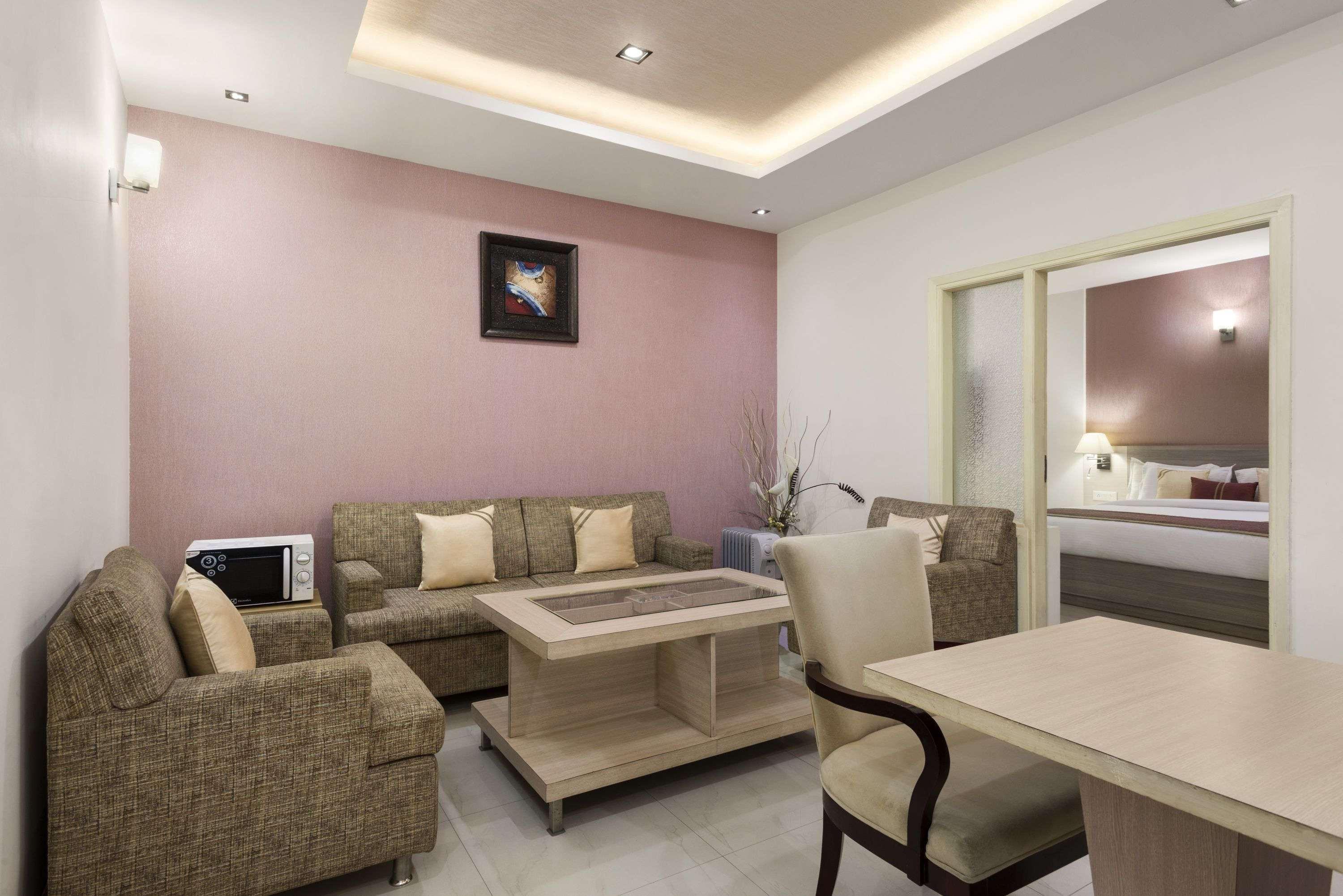 Days Hotel By Wyndham Neemrana Εξωτερικό φωτογραφία